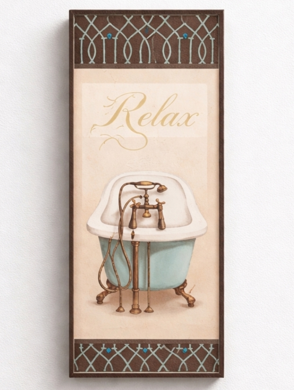 Elegant Bath Art with Cream and Gold Details